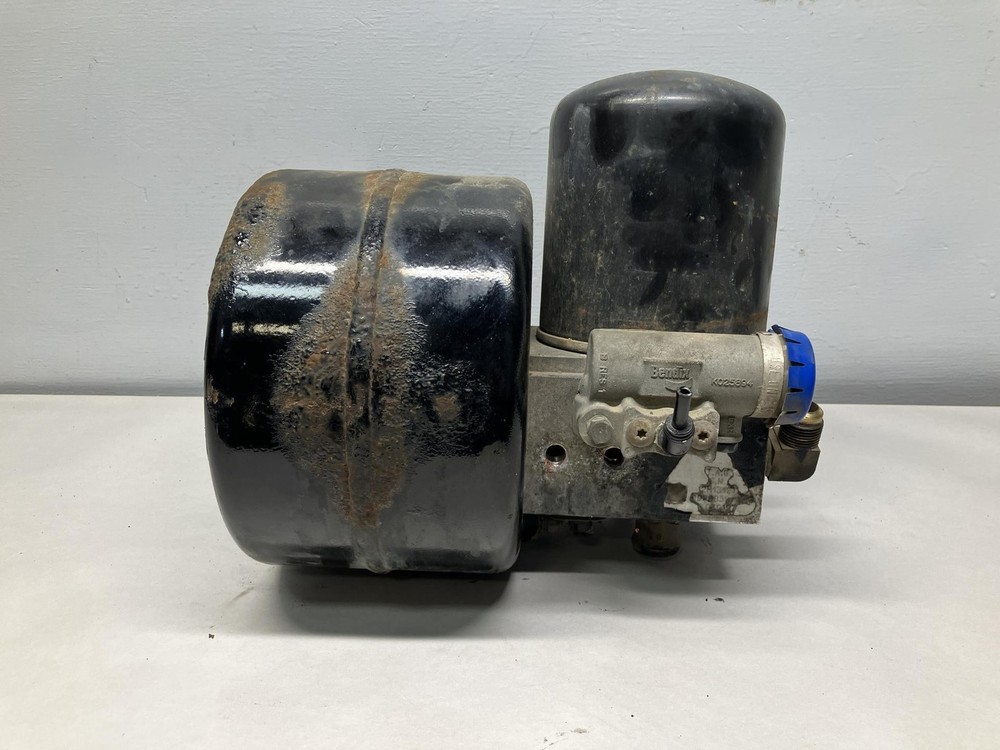 Bendix AD-IS Air Dryer - Used