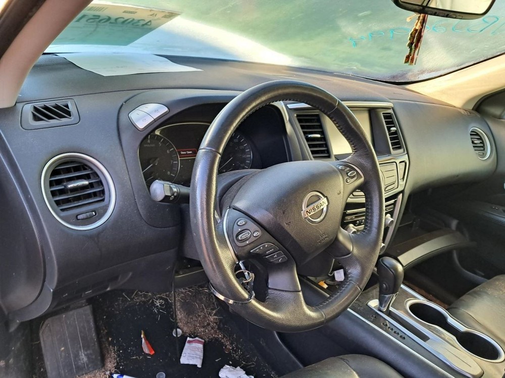 PATHFINDR 2017 Glove Box 4866854