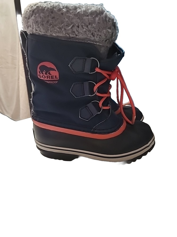 Boys Sorel Winter Boots Size 1