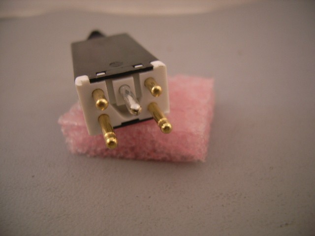 RT4B1FS F SERIES 5-PIN SOLID-STATE OVERCURRENT SURGE PROTECTORS STD SVC 240V (5
