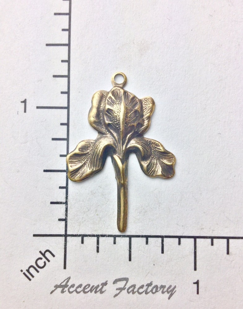 30283          2 Pc  Brass Oxidized Victorian Iris Charm Jewelry Finding