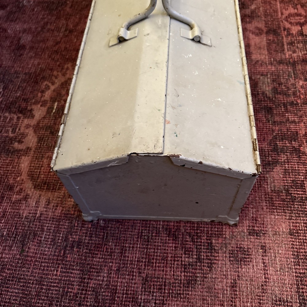 Vintage Metal Toolbox-unbranded coffin style