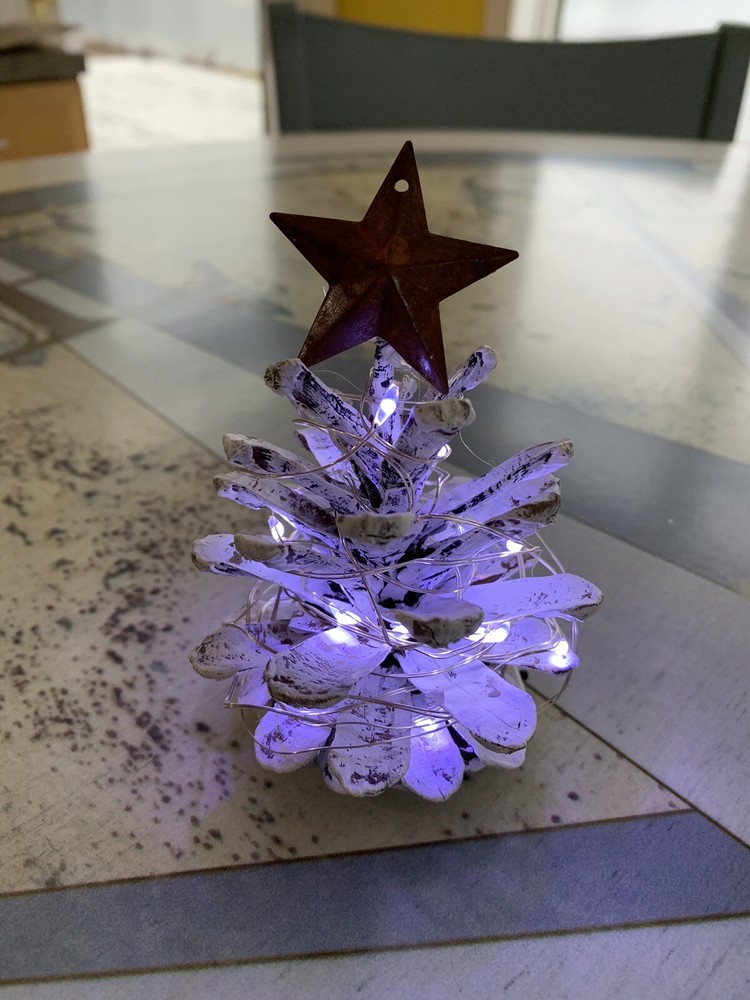 Lighted Pine Cone With Star 4.5”x3”