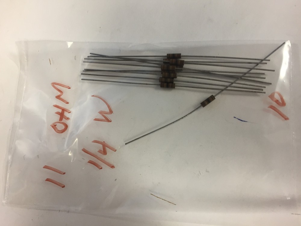11 OHM 1/4 WATT  CARBON COMPOSITION RESISTOR 10 PCS