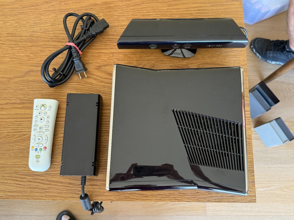 Xbox 360 & Kinect Sensor - Black Video Game Console System