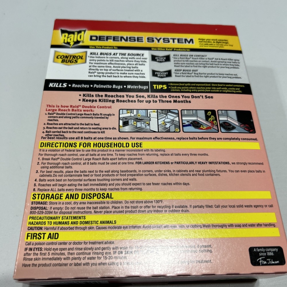 RAID Double Control Large Roach Baits 8 Count Defense System Kills For 3 Months