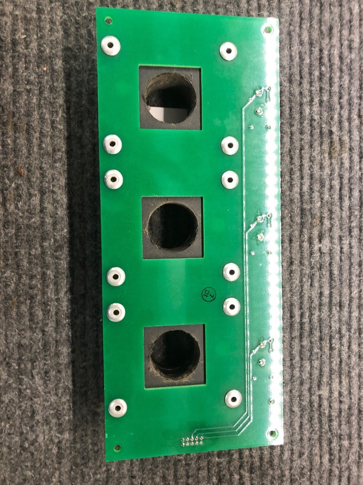 MGE UPS SYSTEMS LOAD CURRENT FEEDBACK PCA MODEL 62-171010-00 Current transformer