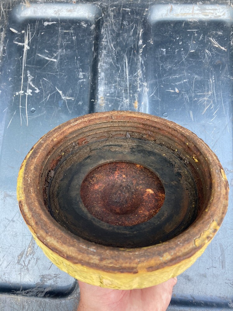 FIRE HYDRANT CAP - YELLOW COLOR - CAST IRON