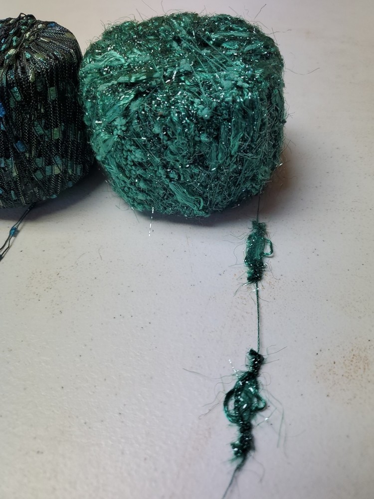 Unbranded Thread Lot Of 3
