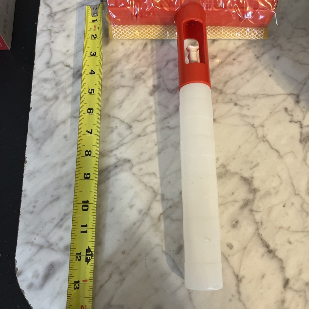 Stonebridge Squeegee with Sprayer 8in Rubber Blade