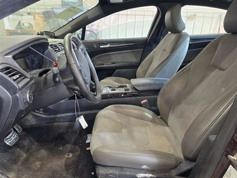 FUSION 2017 Air Shutter 599391