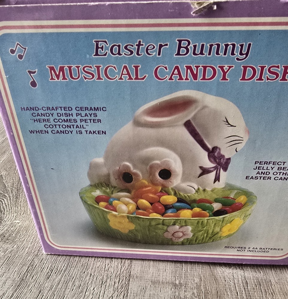 Vintage Bunny Musical Easter Candy Dish Motion Sensor * Works