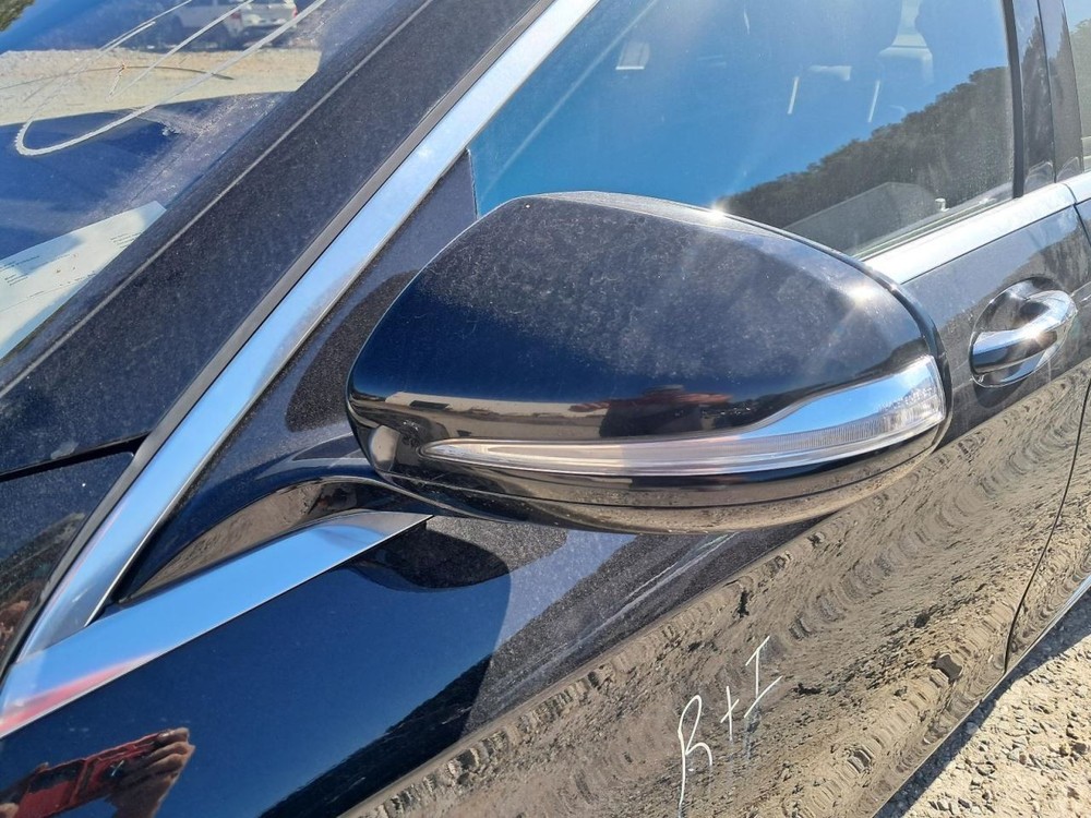 S320 2014 Glove Box 4811025