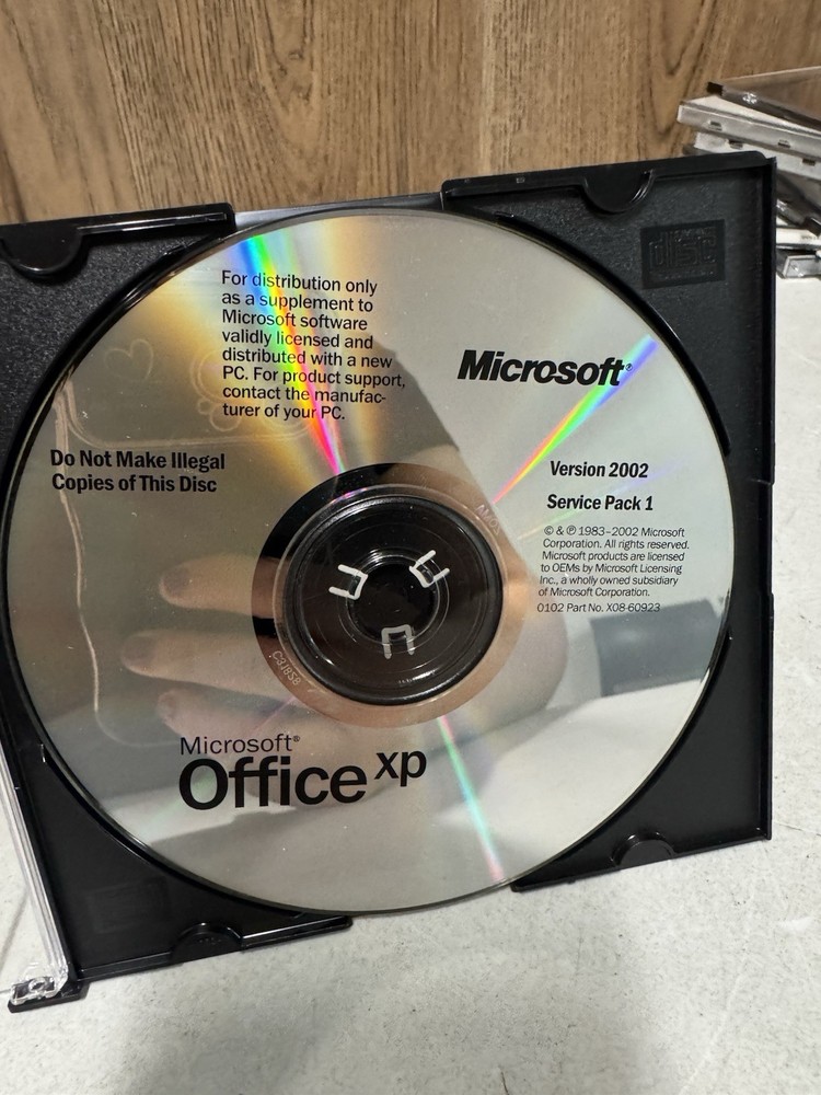 Microsoft Office XP Version 2002 Service Pack 1 CD OEM Part X08-60923