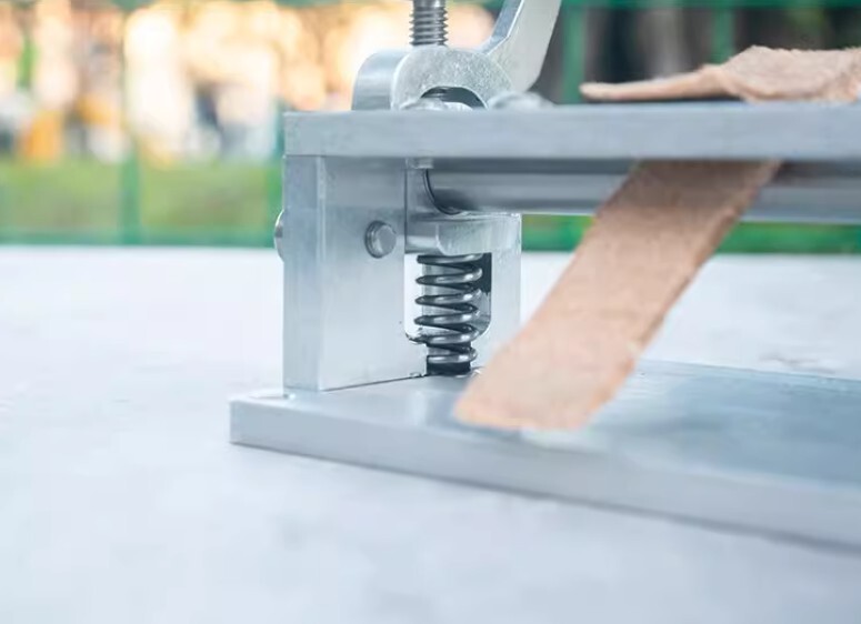 Handmade leather thinning machine, soft & hard leather belt scraping machine