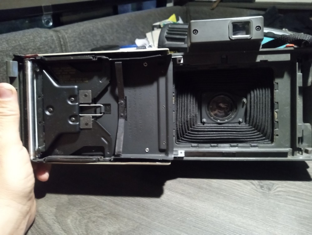 Polaroid Vintage Land Camera Automatic 210