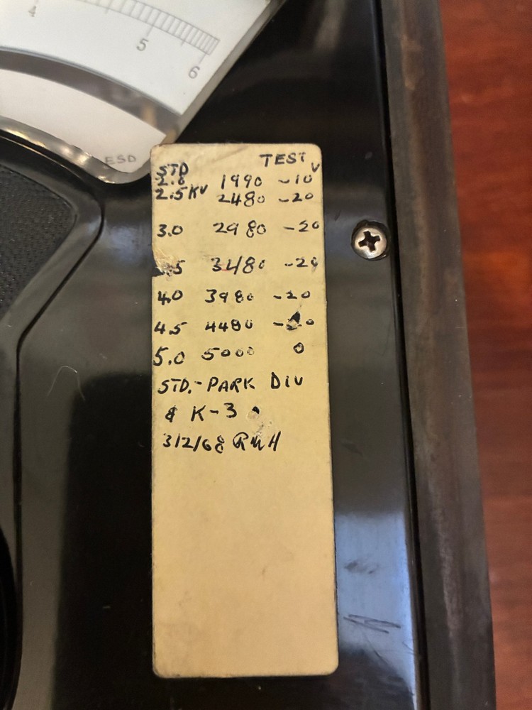 1960 Sensitive Research - Electrostatic Voltmeter Model ESD