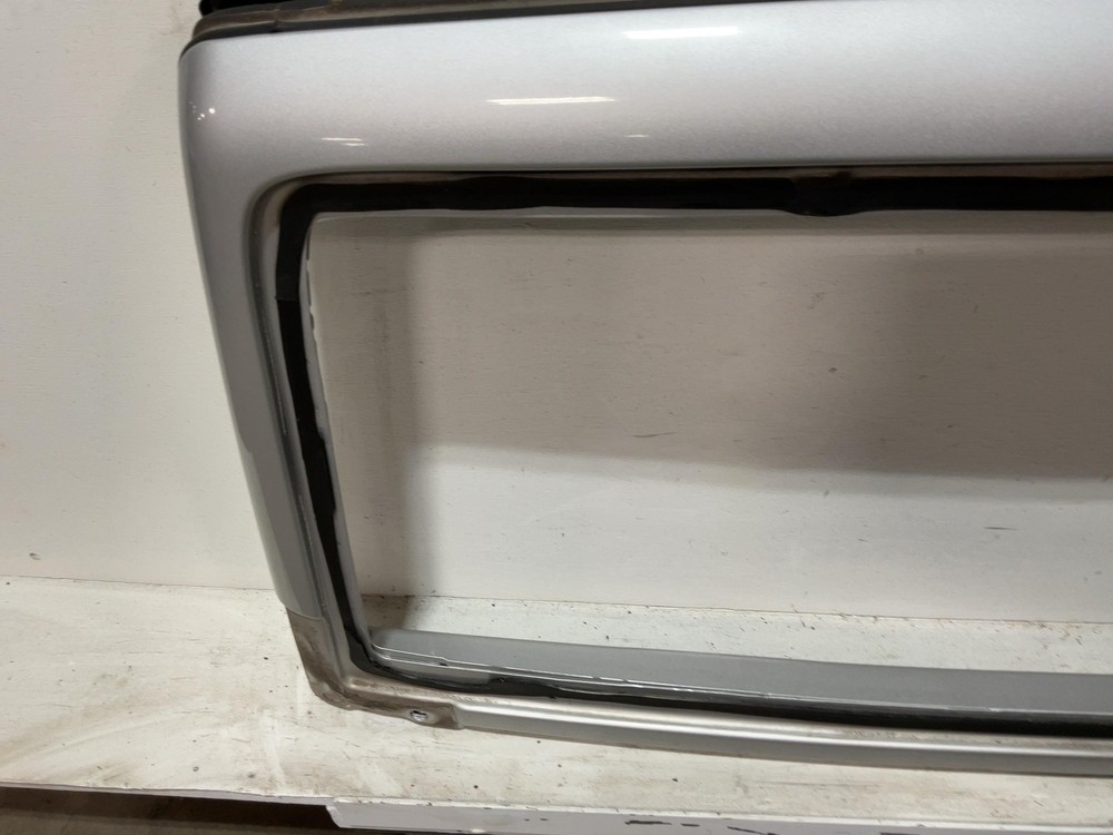Used Windshield Frame fits: 2010 Jeep Wrangler Grade A