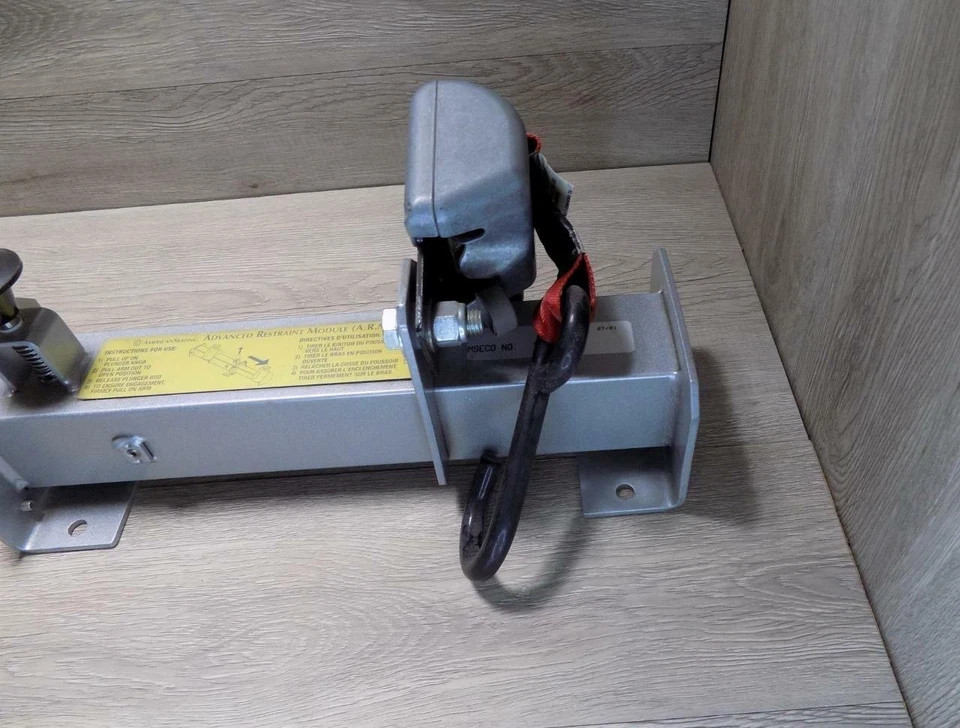 Advanced Restraint Module 136501607 Wheelchair Restraint