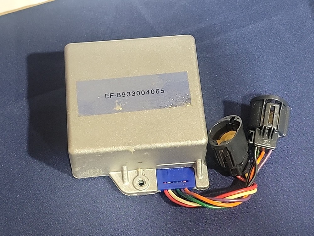 NOS MOPAR Ignition Control Module 33004065