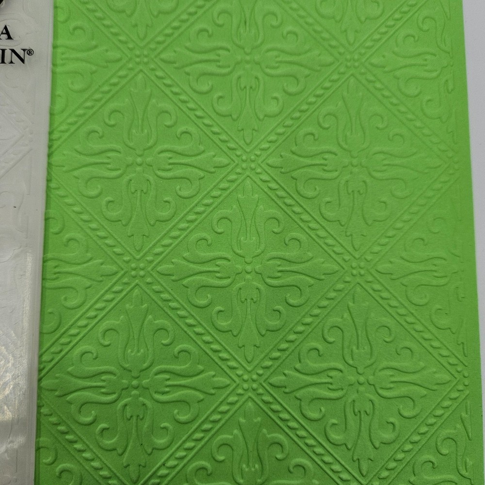 Anna Griffin Cuttlebug Woven Diamonds 5" x 7" Embossing Folder