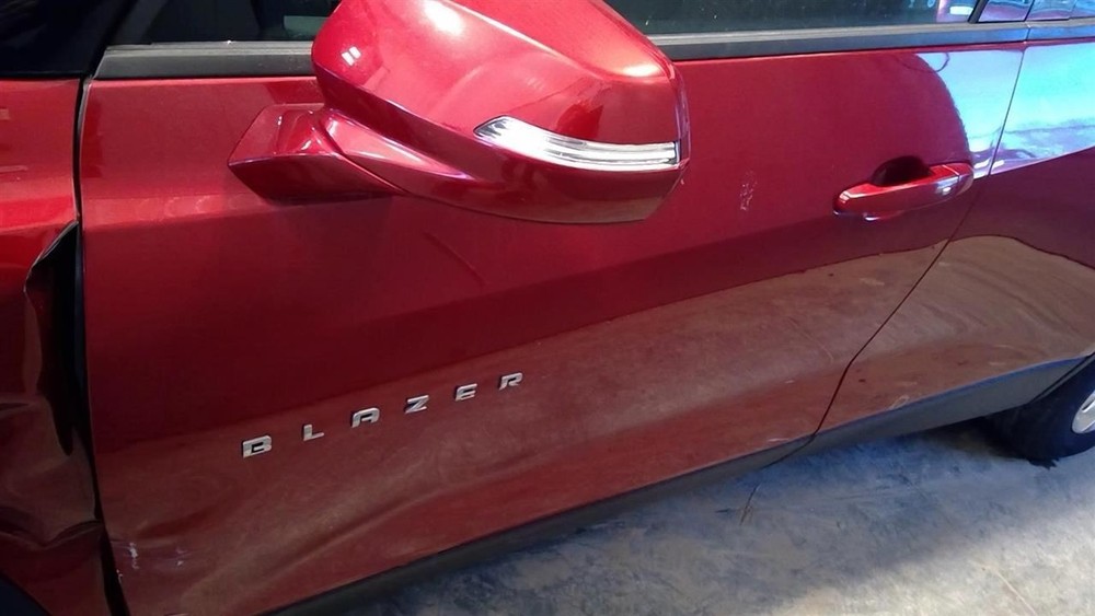 BLAZER 2019 Air Shutter 12806751