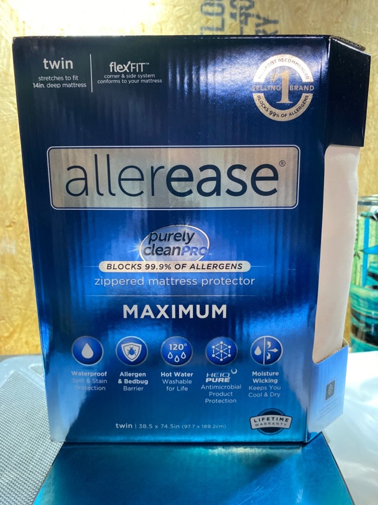 Twin Maximum Bed Bug and Allergy Mattress Protector White - AllerEase