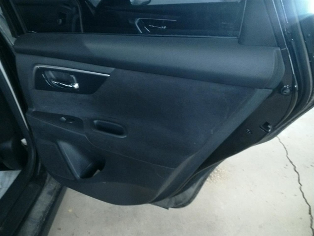 ALTIMA 2013 Fuse Box Cabin 104851254