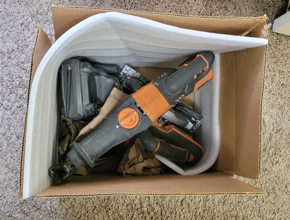 RIDGID Circular Saw, Reciprocating Saw, Work Light Set - Orange/Black, 3 Tools