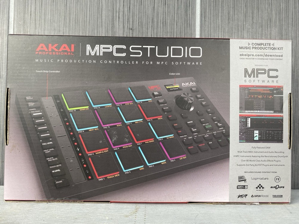 Akai Professional MPC Studio Music Production Controller Tested Great Condition