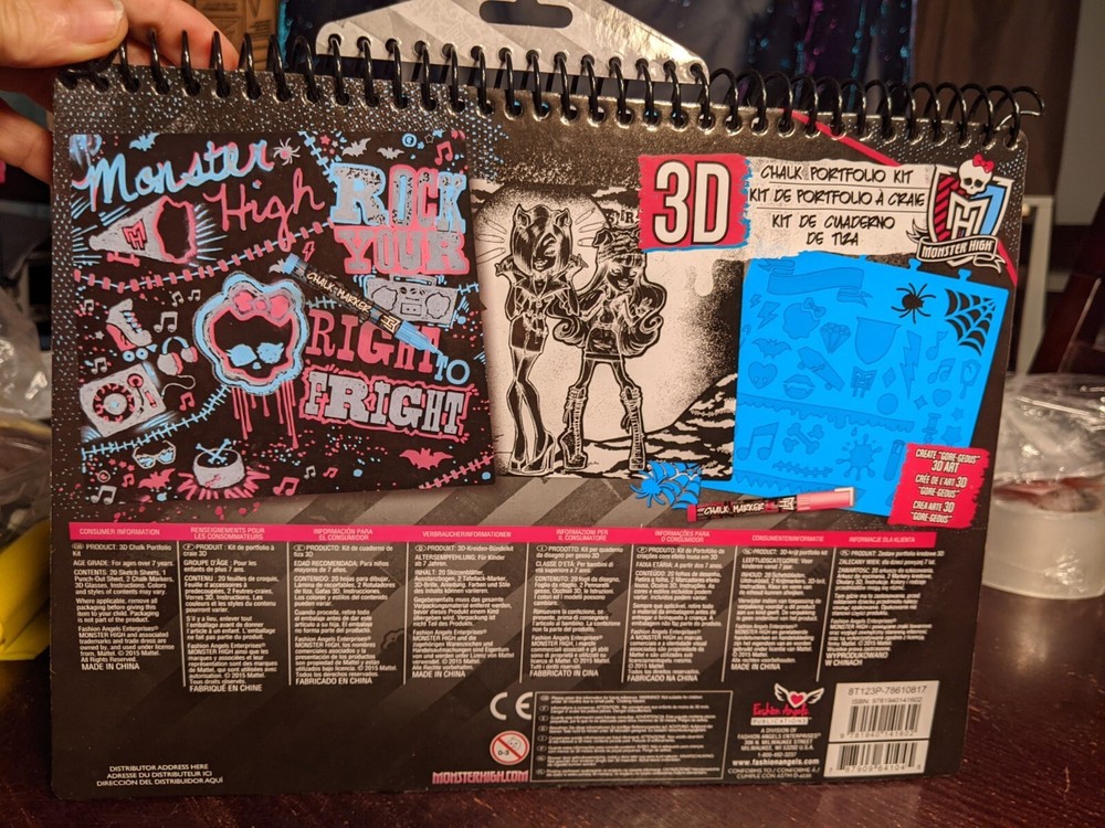 Monster High 3D Chalk Portfolio Kit