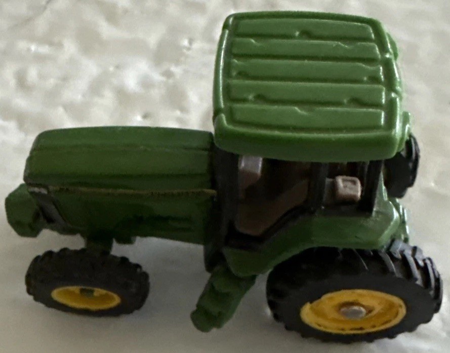 John Deere Tractor 1/64 Scale #6