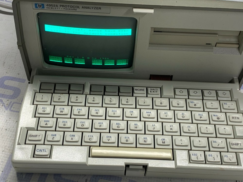 HP 4952A PROTOCOL ANALYZER ( UNTESTED UNIT POWER TESTED ONLY)
