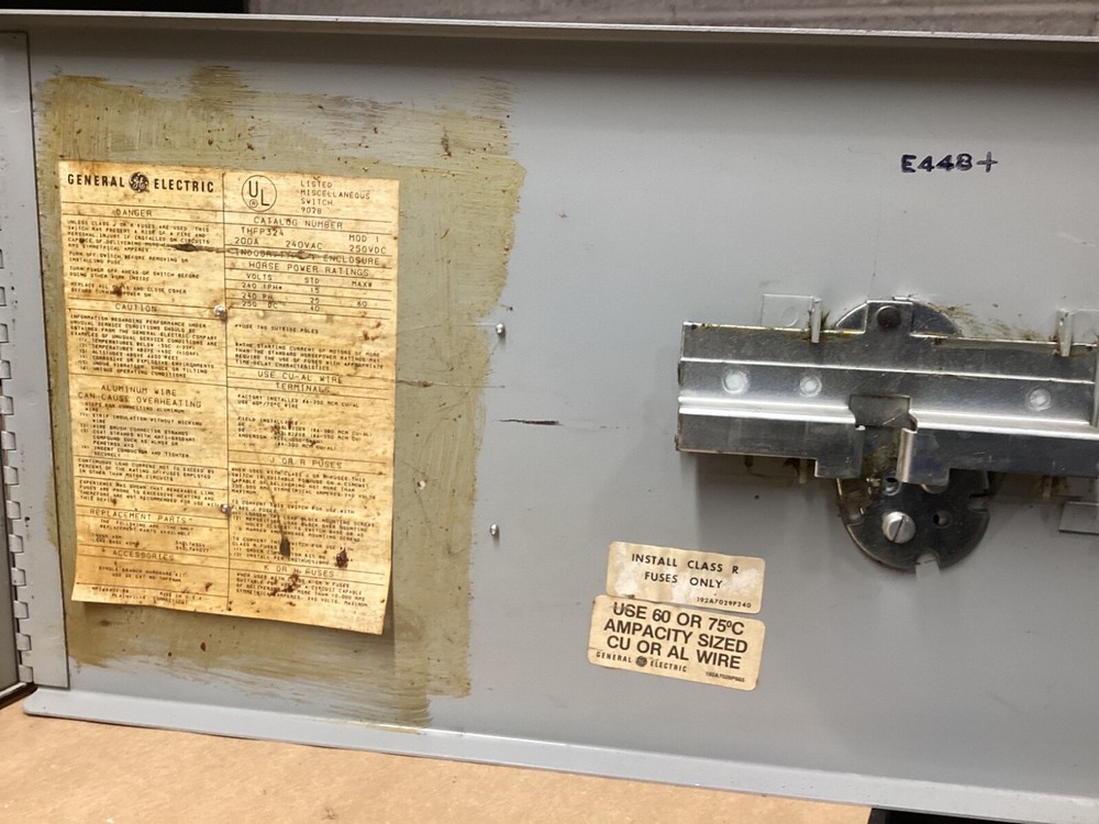 General Electric THFP324 200 Amp 240V Panelboard QMR Switch #112E126PR6*CO