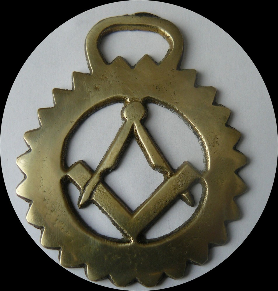 MASONIC   horse brass (6508)