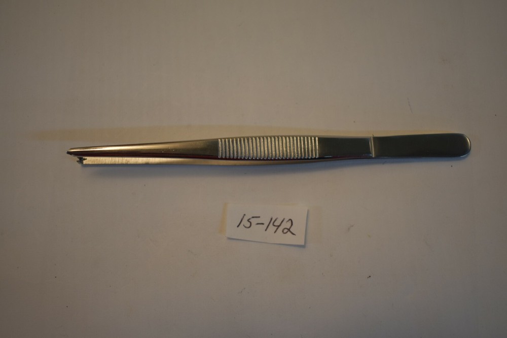 15-142 TISSUE FORCEPS 14CM