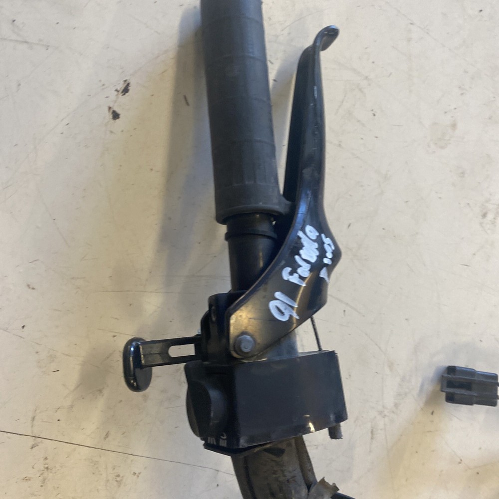 1991 Ski-doo Formula Plus XTC snowmobile, handlebars, throttle, brake lever