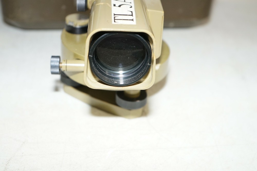 ^ Path Instruments Z Tilting Level B-203 #C548