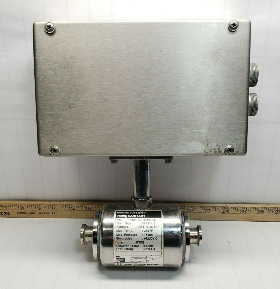 BADGERMETER MAGNETOFLOW SANITARY ELECTROMAGNETIC FLOW METER 115 VAC MODEL 7500S