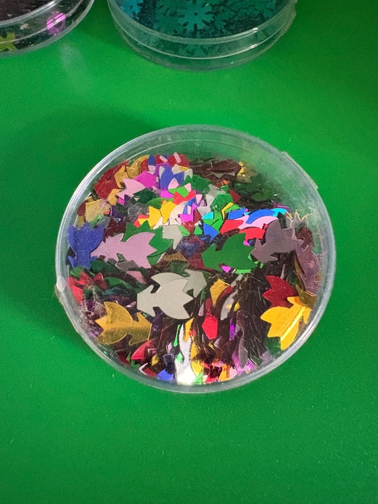 Multicolored Shaped Glitter - 7 0.5 oz containers plus 0.2 oz