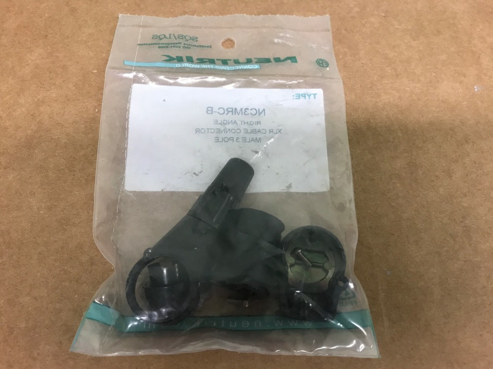 New Neutrik NC3MRC-B right angle connector make 3 pole B