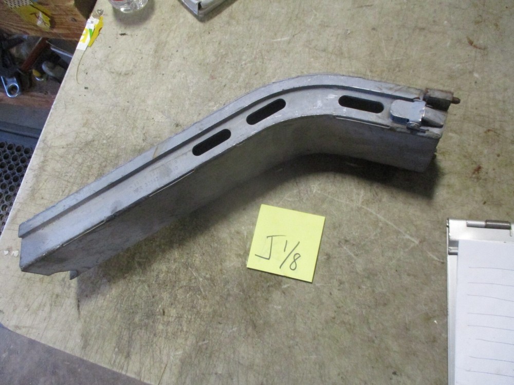 Used Stainless Steel Link Chute for Military Weapon, 18"