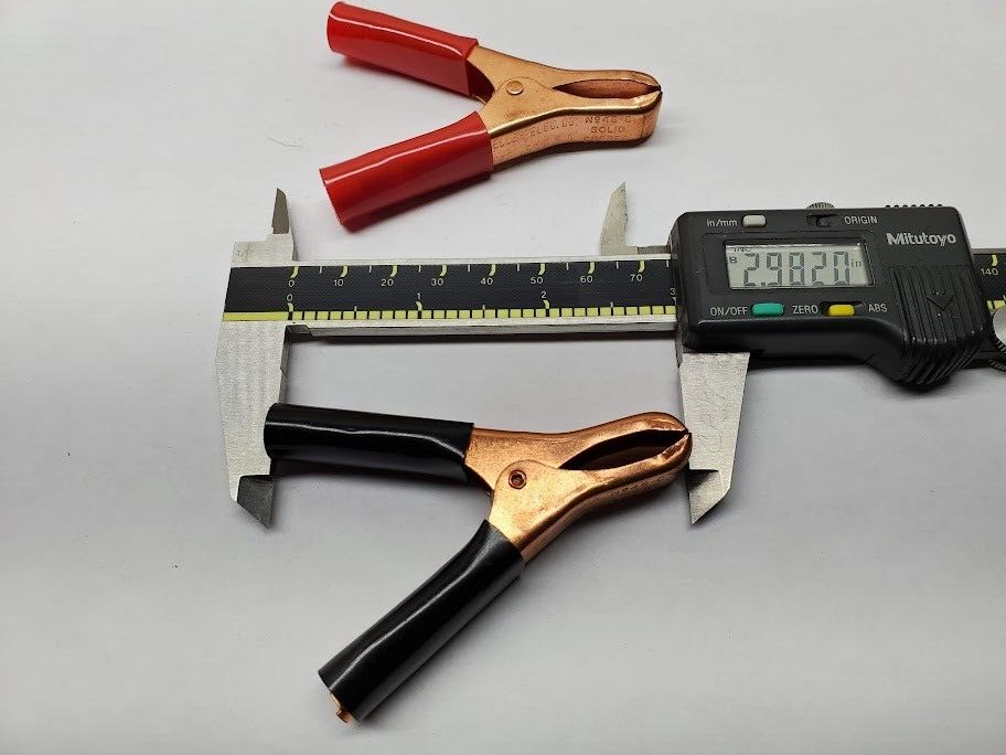 Mueller 46C-0 Solid Copper Battery Clips with Insulators - 2 Pair (4 Clamps)