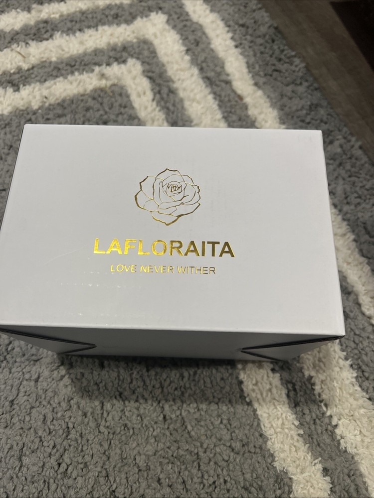 Lafloraita Love Never Wither