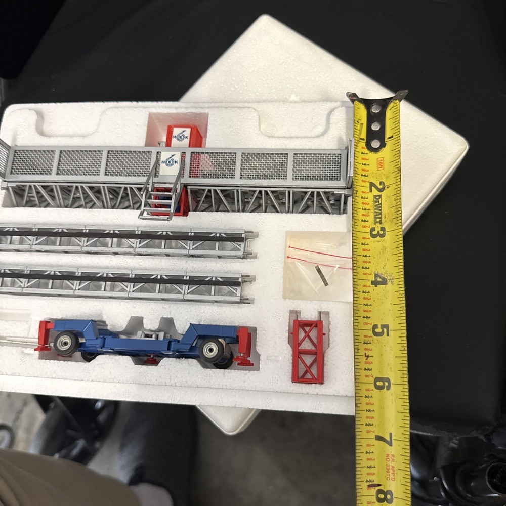 Alimak HEK Scale Model Kit For MSHF