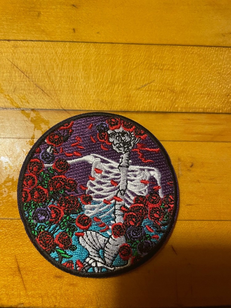 GRATEFUL DEAD IRON ON PATCH