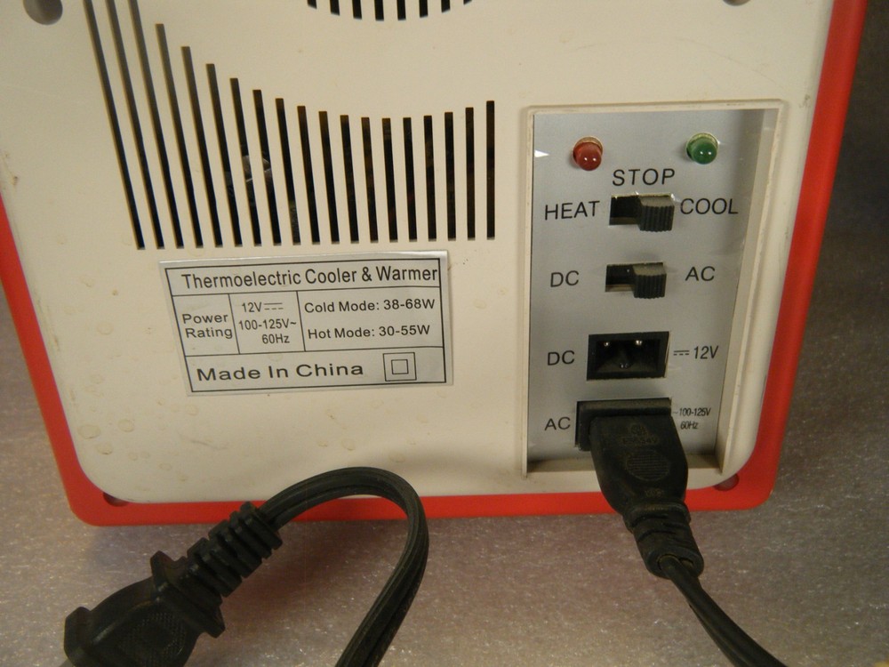 Refreshing Ice Cold Drinks - Thermo Electric Cooler and Warmer