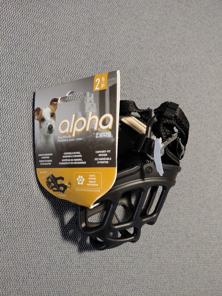 Zeus Alpha Dog Muzzle 2 S/P New With Tags
