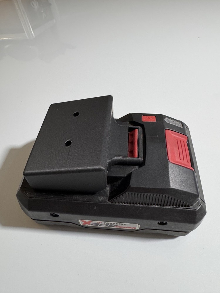 Parkside Battery Wall Mount