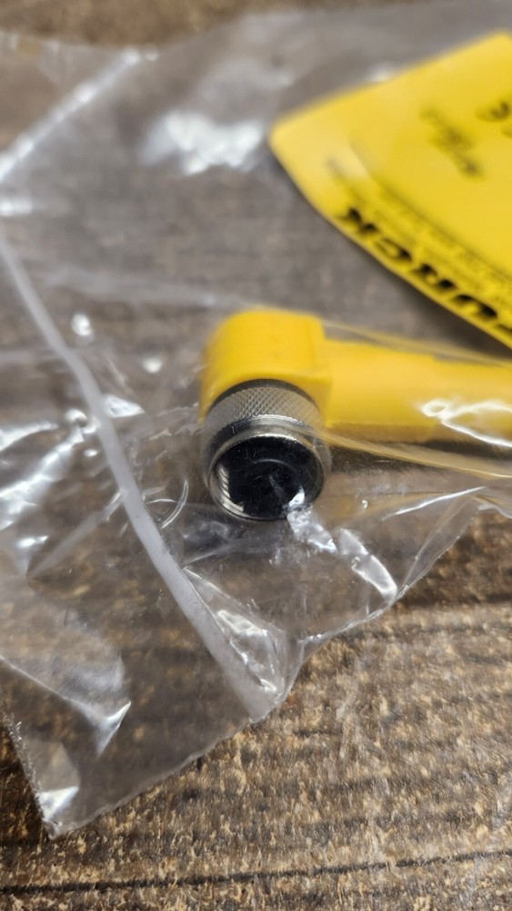 John Deere Electical Connector Part# 57M14633